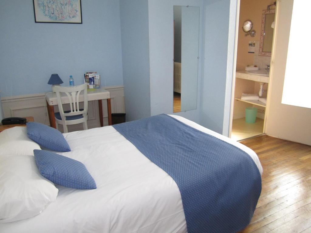 Hotel Arlequin Troyes Szoba fotó